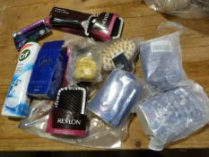 *Mixed Lot of Toiletries and Brushes Including Pan