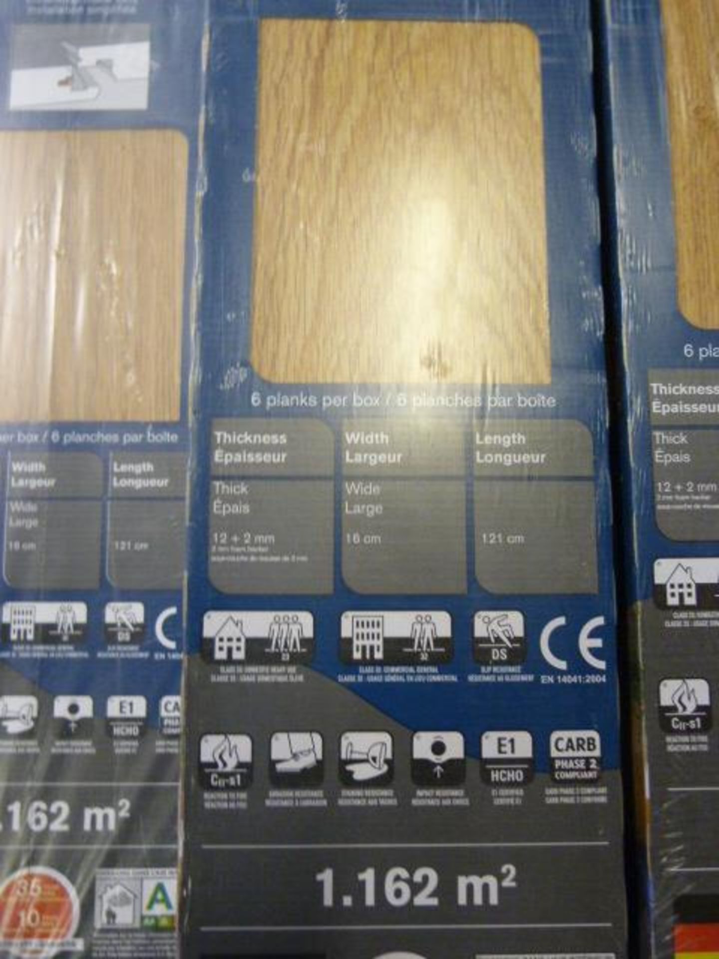 *6 Strips of Oak Laminate Flooring