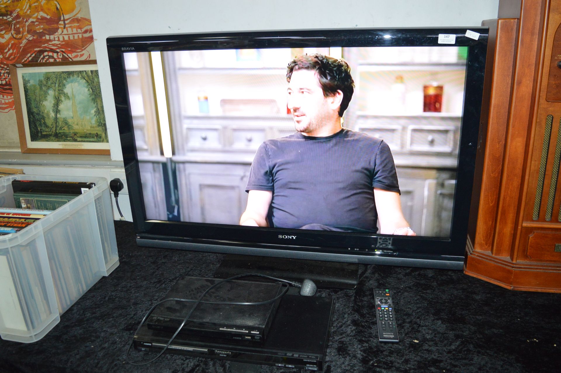 Sony Bravia 40" TV (working condition with remote)