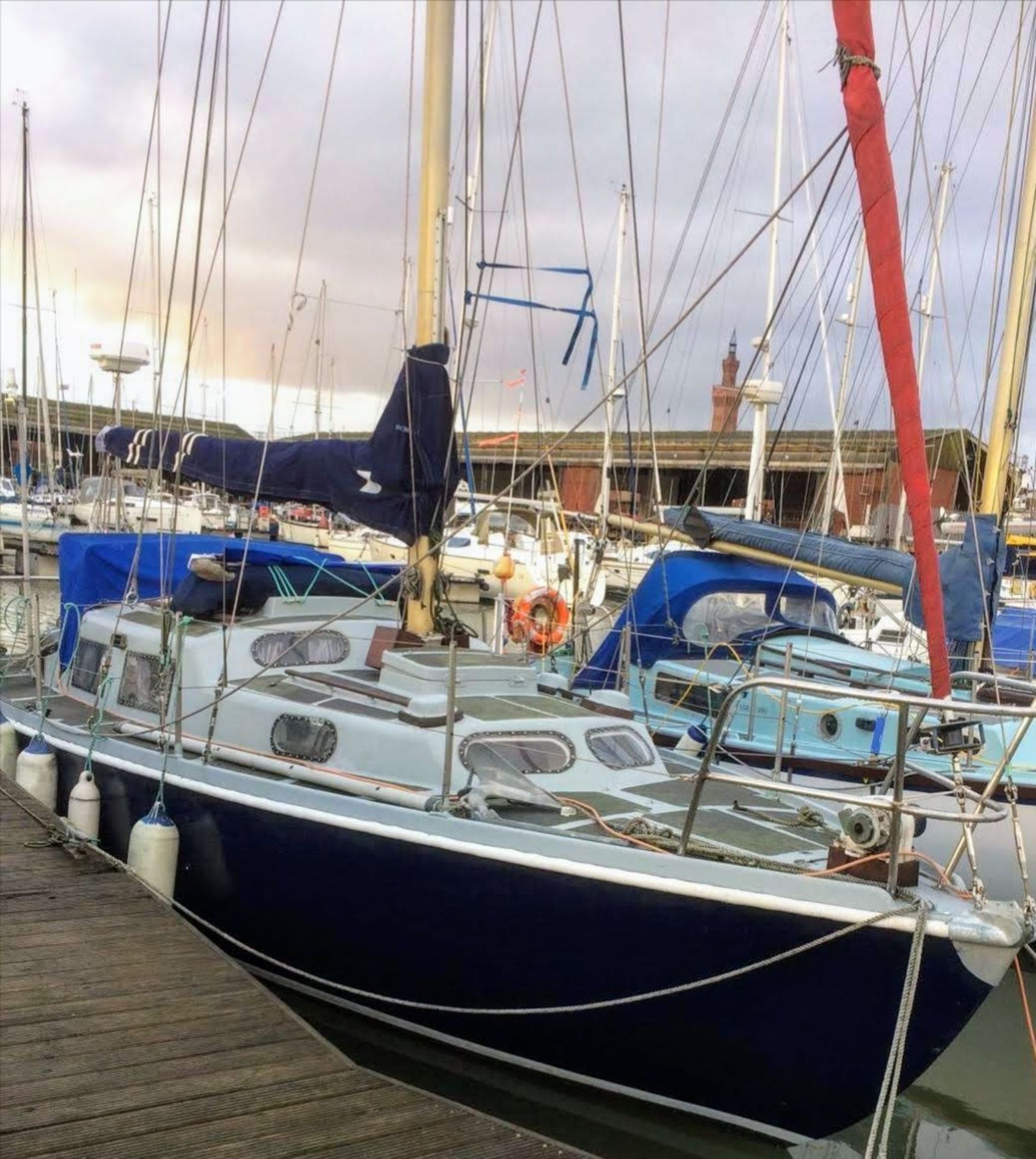 Classic 1965 Kingfisher 30 Yacht