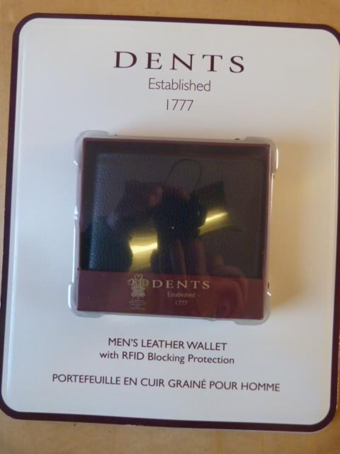*Dents Men's Black Leather Wallet
