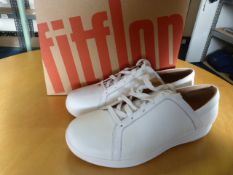 *Fit Flop White Sneakers Size: 5