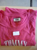 *Tommy Jeans Size: M Pink Top