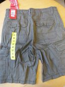 *Union Bay Flex Waist Size: 32 Brown Cargo Shorts