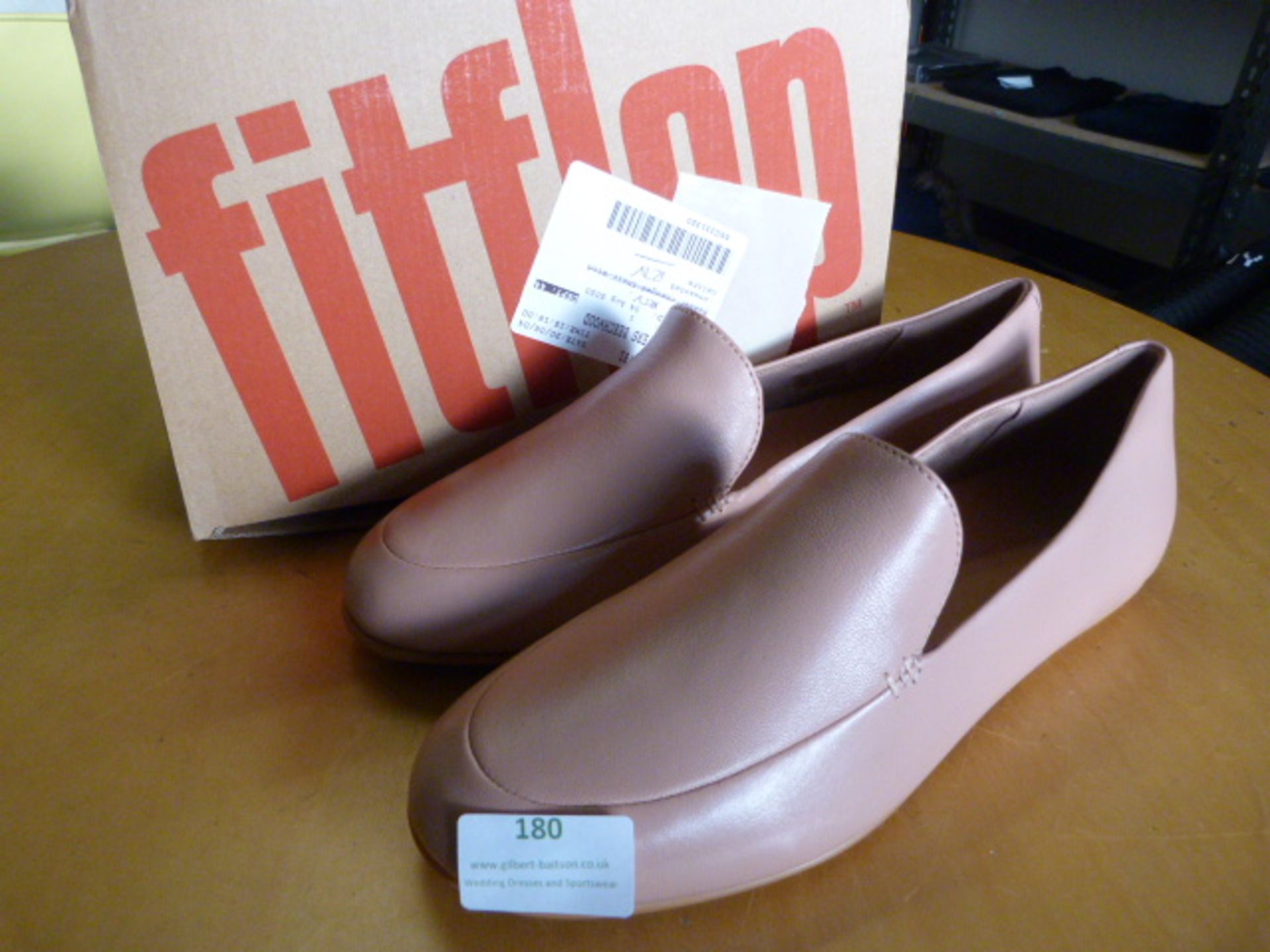 *Fit Flop Loafers Size: 7