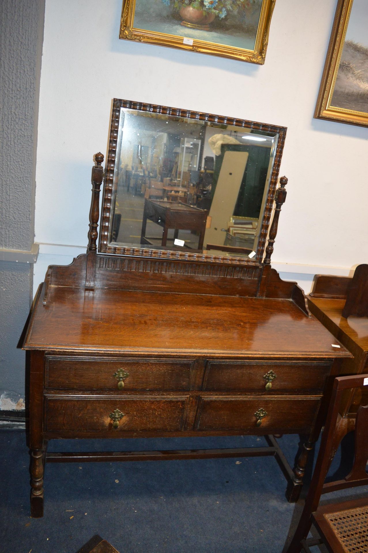 Edwardian Oak Dressing Table with Mirror