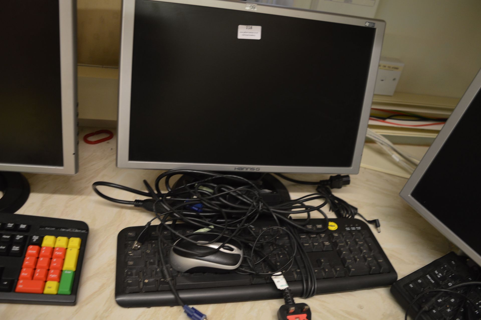 *Hanns.G HW191D Computer Monitor with Keyboard Mouse and Cable