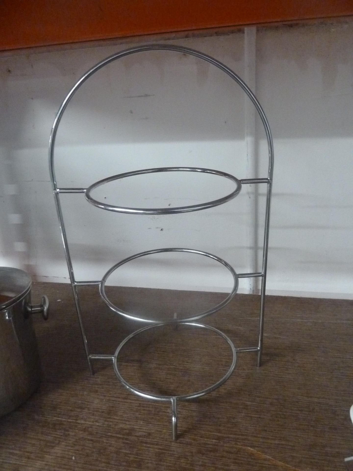 * 5 x S/S afternoon tea plate stands