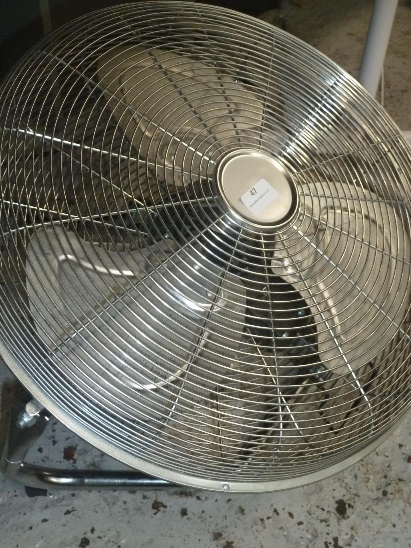 * S/S floor fan - Image 2 of 2