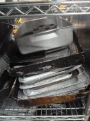 * selection of baking trays x 15+ items