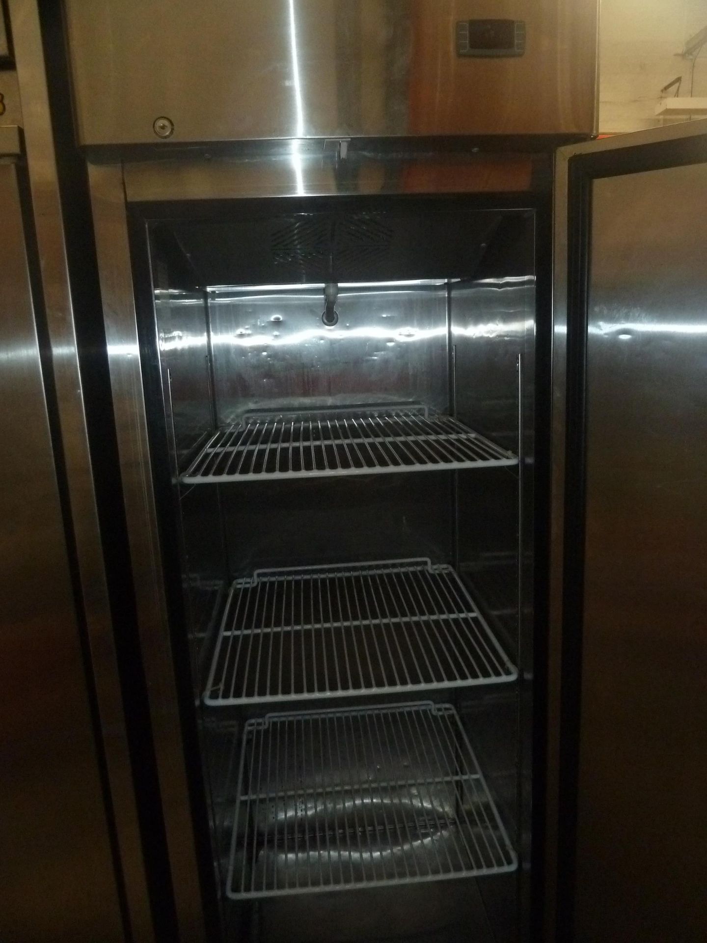 * Atosa S/S upright fridge YBF9206. 600w x 700d x 1960h - Image 2 of 3