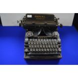 Royal Standard Typewriter by the Royal Typewriter Company New York, USA