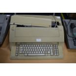 AEG Olympia Comfort Electronic Typewriter (AF)