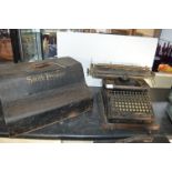 Smiths Premier No.10 Typewriter - Syracuse, New York, USA