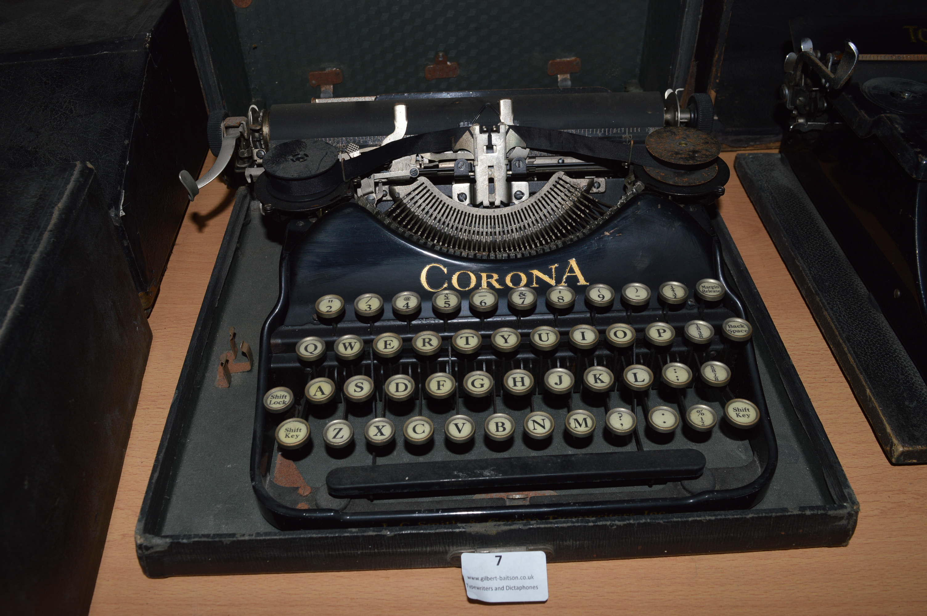 Corona Portable Typewriter with Original Carry Case