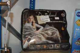 *Dreamland Deluxe Faux Fur Heated Throw