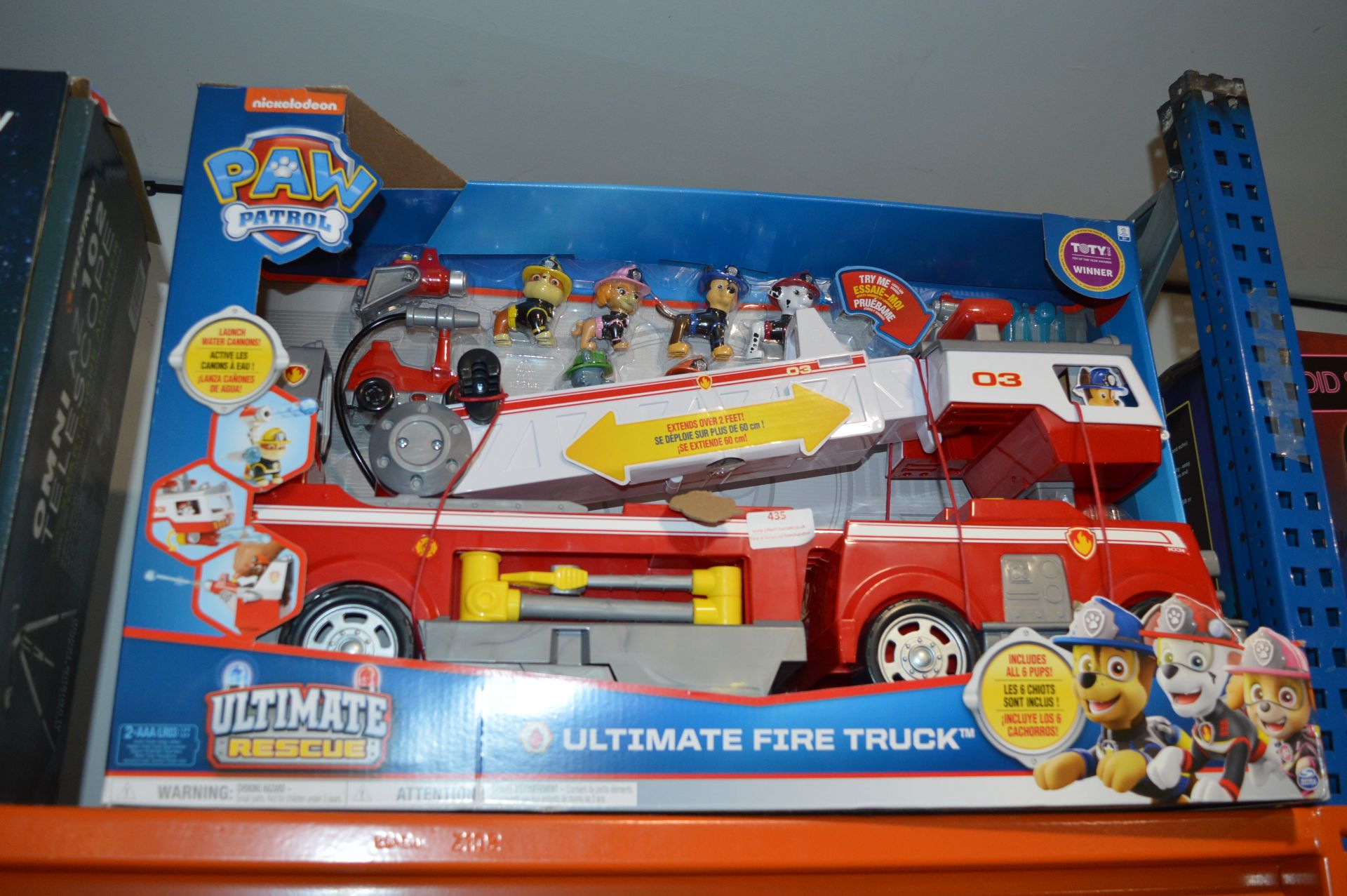 *Paw Patrol Ultimate Fire Truck