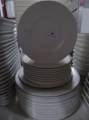 *25+ round plates - assorted