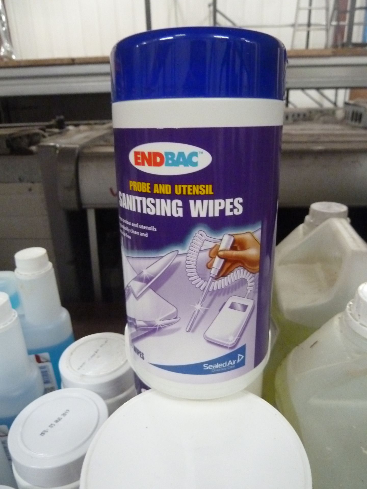 *6 x sanitizing tablets, 2 x sanitizing wipes - Image 3 of 3