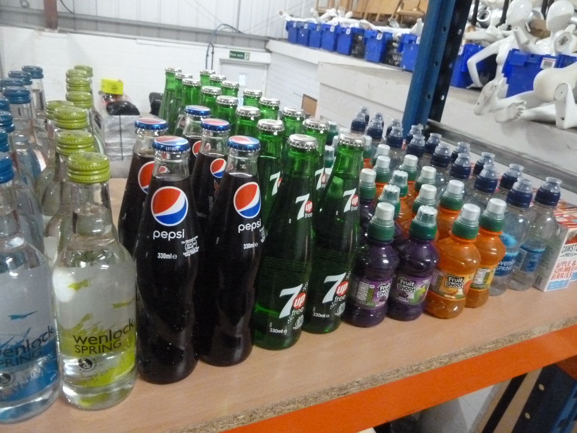 *very large quantity of loose soft drinks, 300+ items - J20's/fruit shoots/7up/pepsi/water/iced tea/ - Image 6 of 6