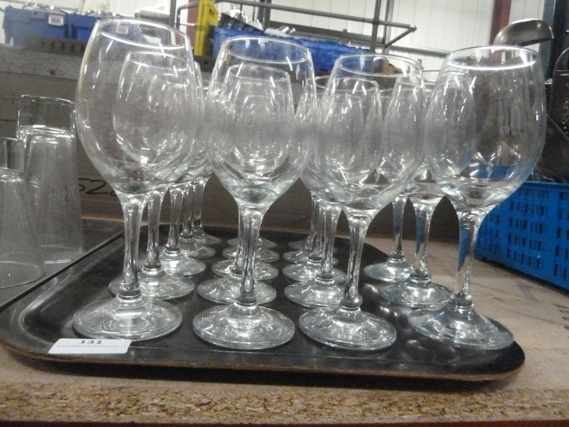 *18 x wine glasses