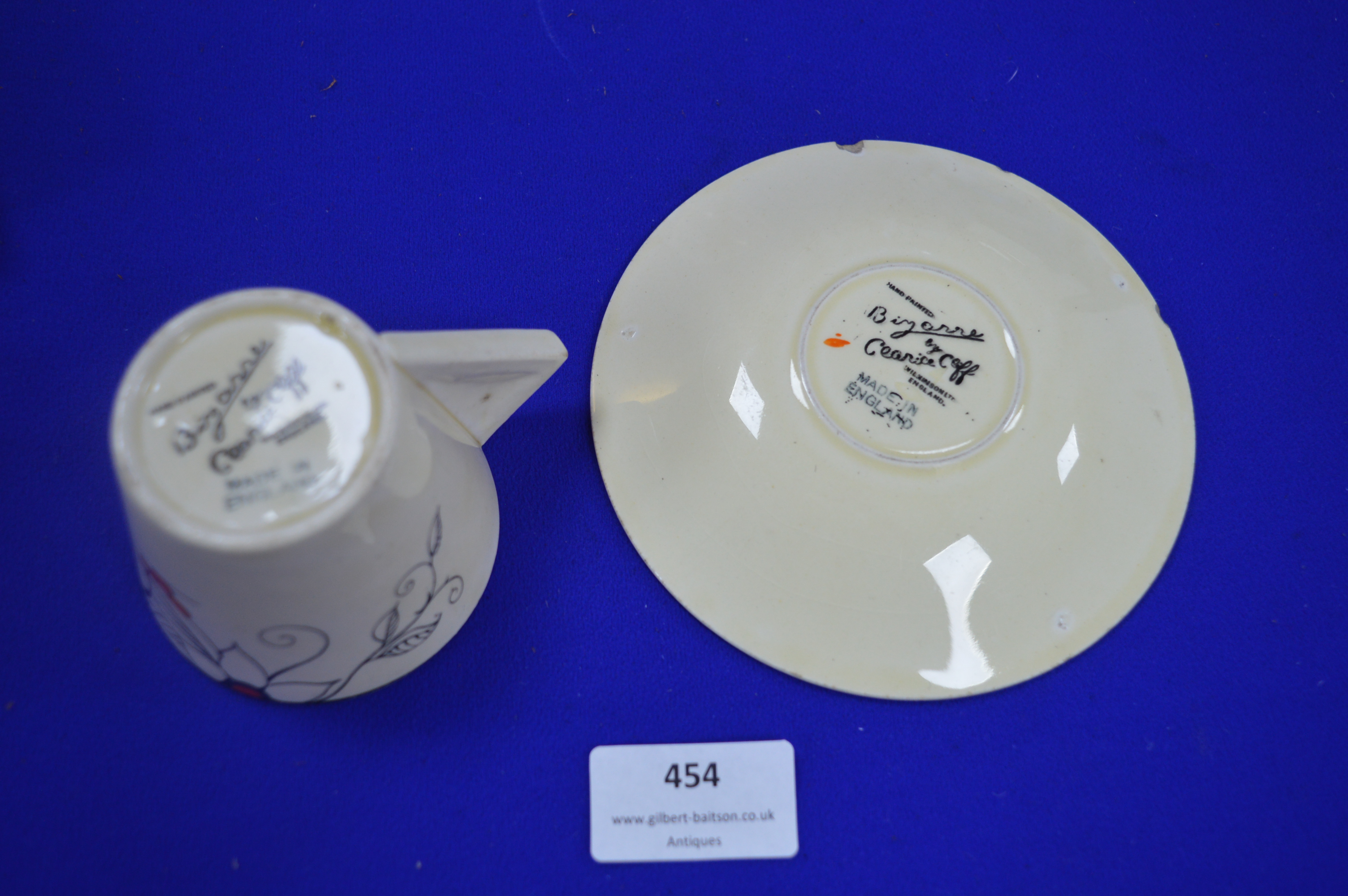 Clarice Cliff Bizarre Wilkinson Ltd Cup & Saucer - Image 3 of 3