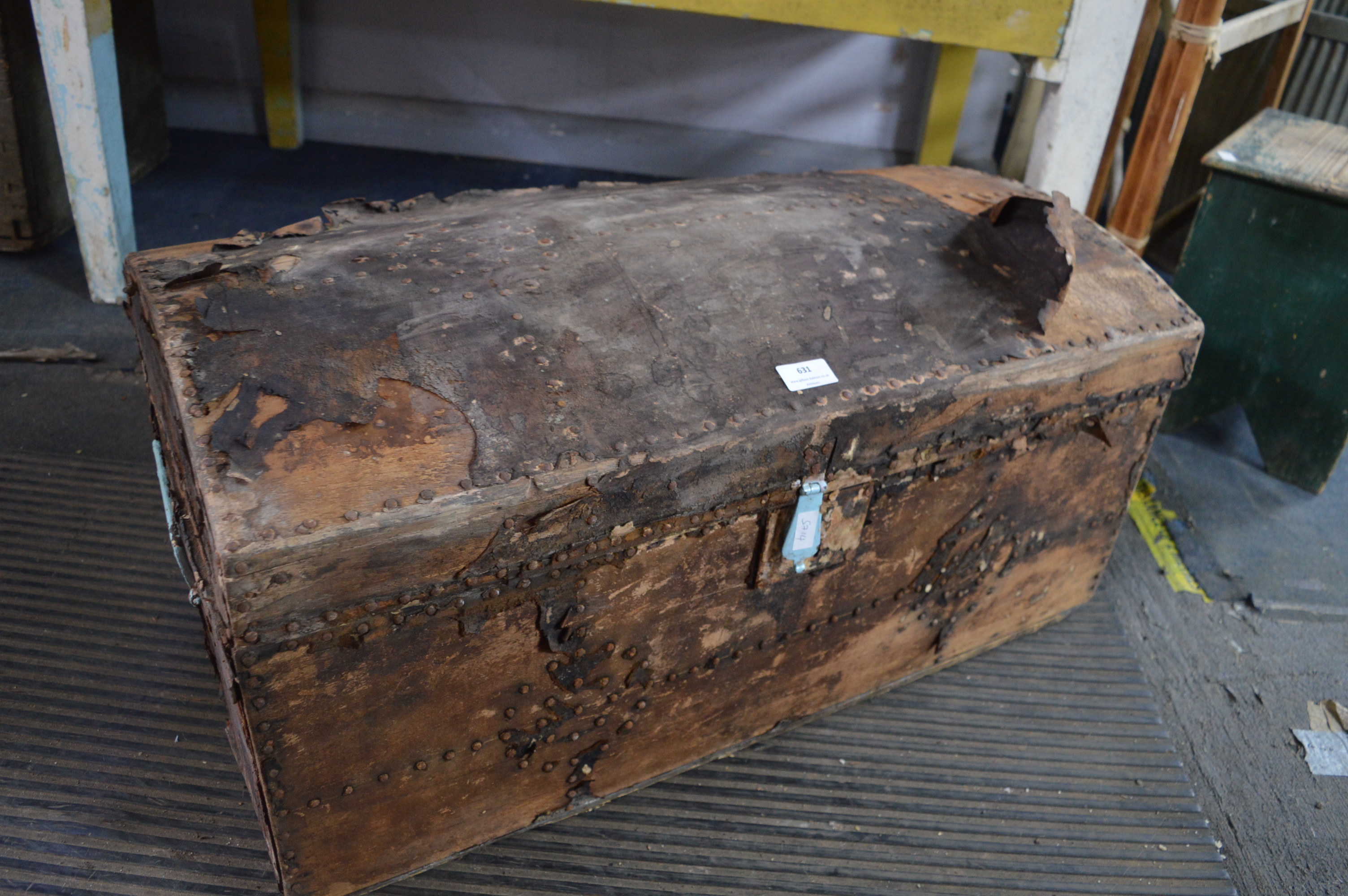 Victorian Dome Topped Trunk - Image 2 of 4