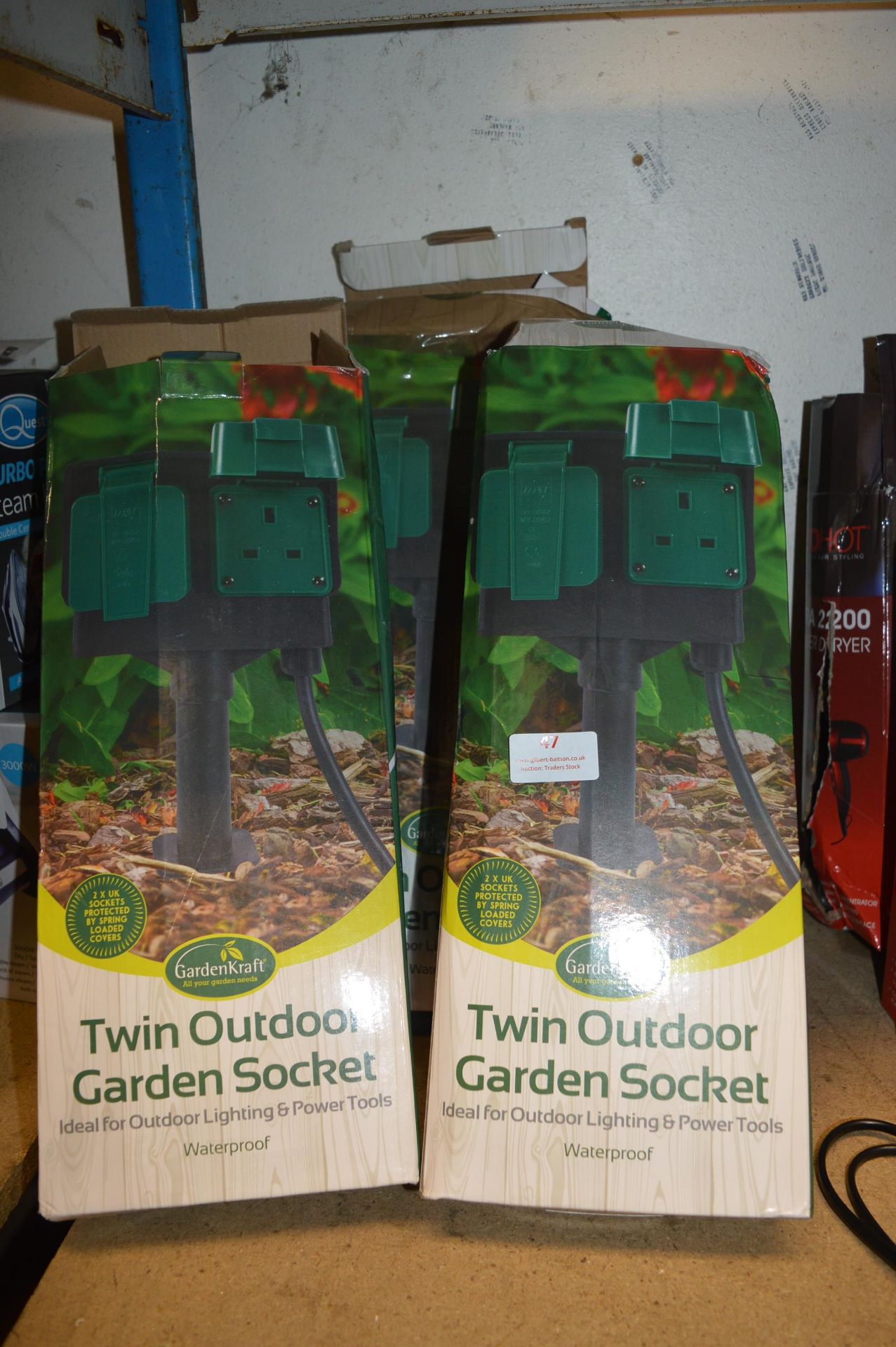 *Three Twin Outdoor Garden Sockets