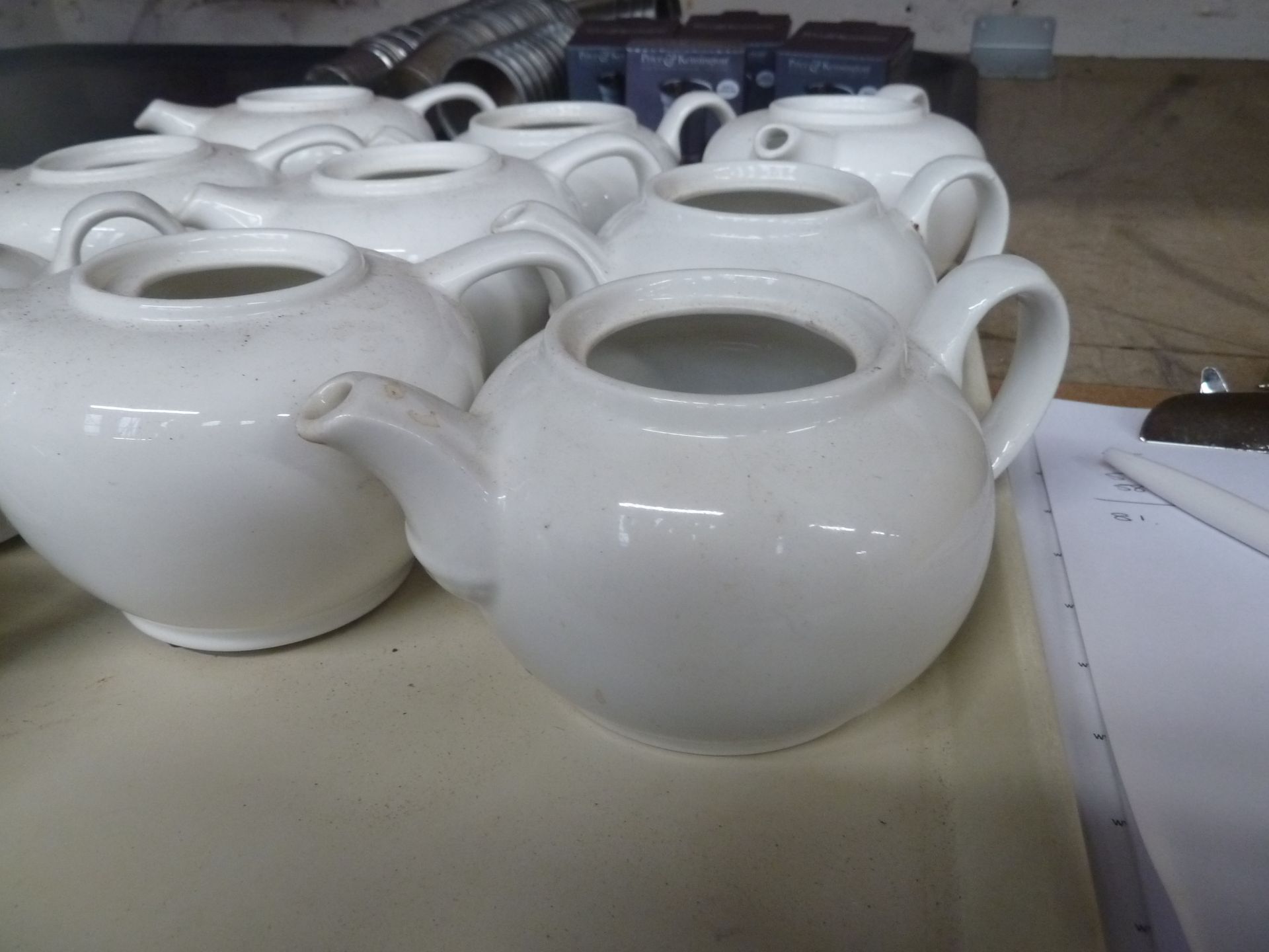 * 10 x tea pots (no lids) - Image 2 of 2