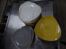 *45+ yellow/grey/white speckled triangle plates