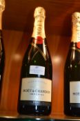 Moet Chardon Champagne 75cl