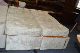Electric Bed Comprising 2 Single 33" Wide Mattres