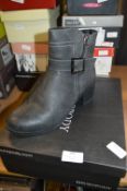 Part Shuropody Size: 4 Ladies Boots
