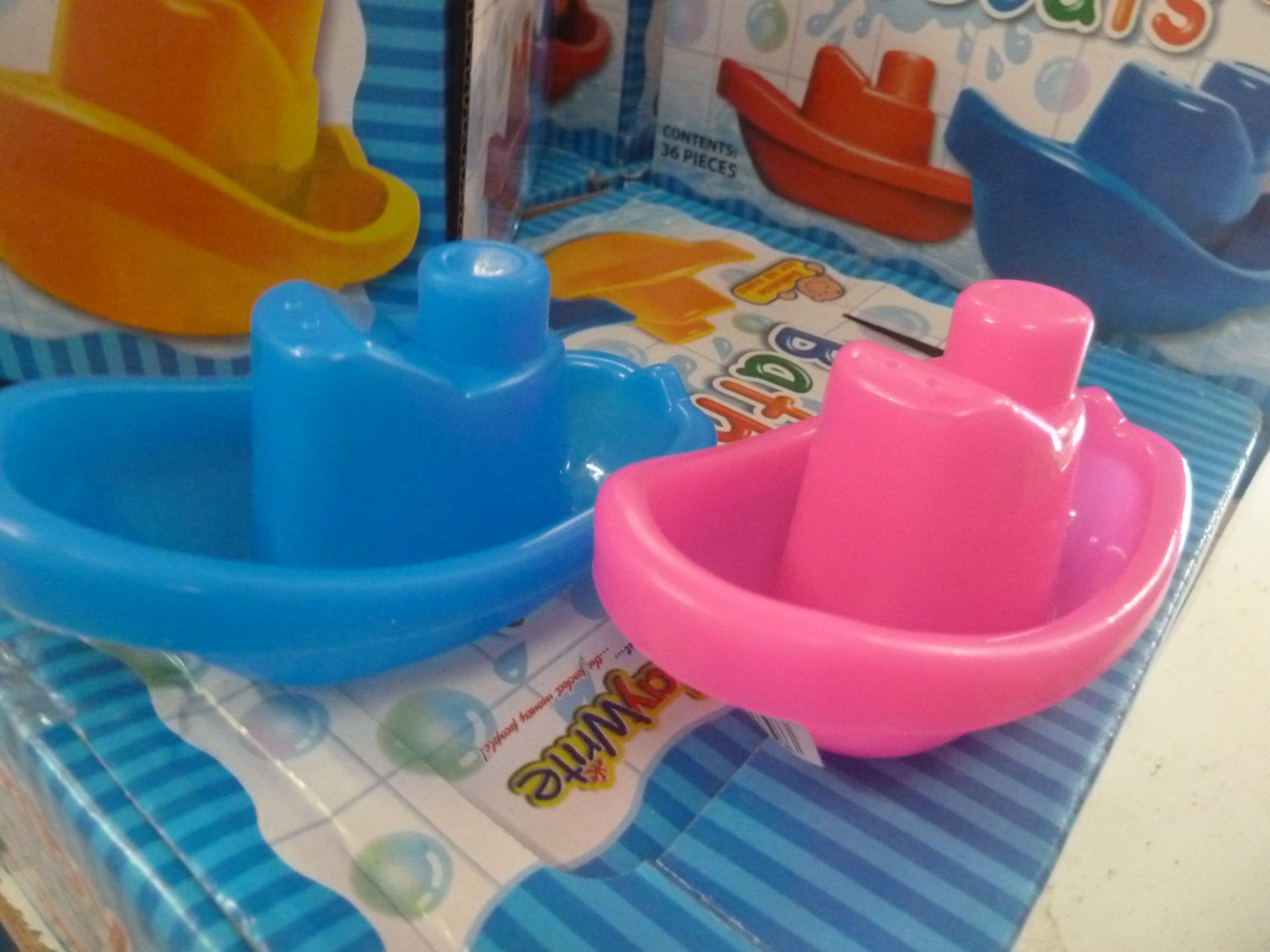 *6.5 boxes (36 per box) baby bath boats - Image 3 of 3