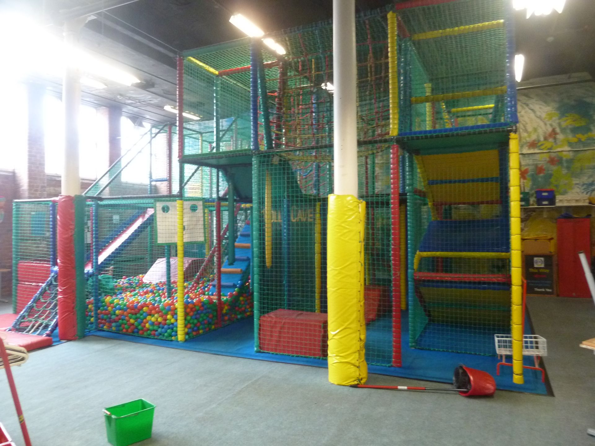 *Large soft play construction - 7.8m w x 5.8m d x 4.2m h. Constructed over two levels - Image 32 of 34
