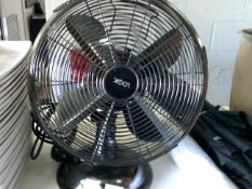 * desk top fan