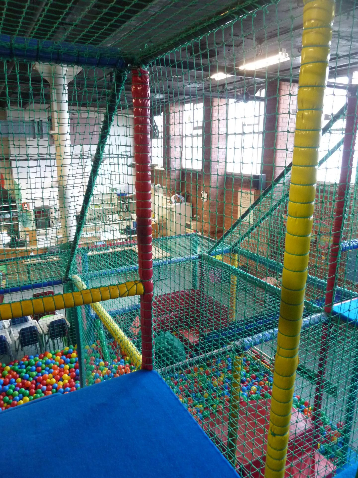 *Large soft play construction - 7.8m w x 5.8m d x 4.2m h. Constructed over two levels - Image 17 of 34