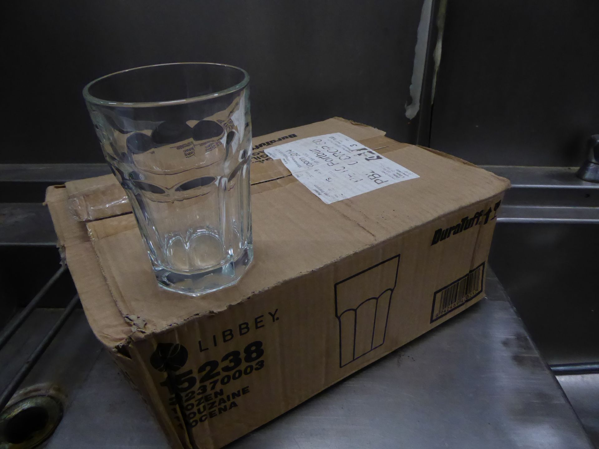 * 12 x boxed 12oz glasses