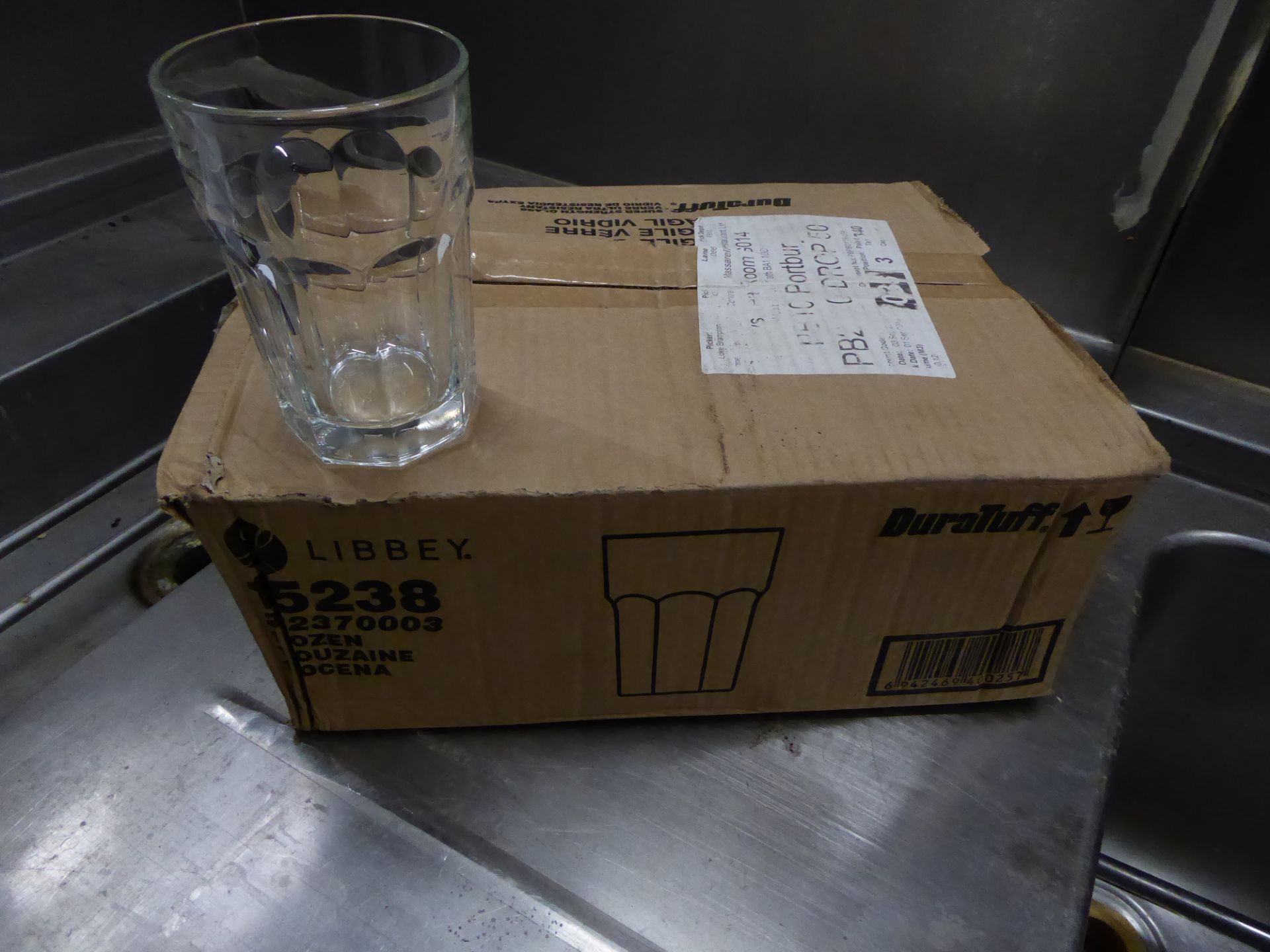 * 12 x boxed 12oz glasses - Image 2 of 2