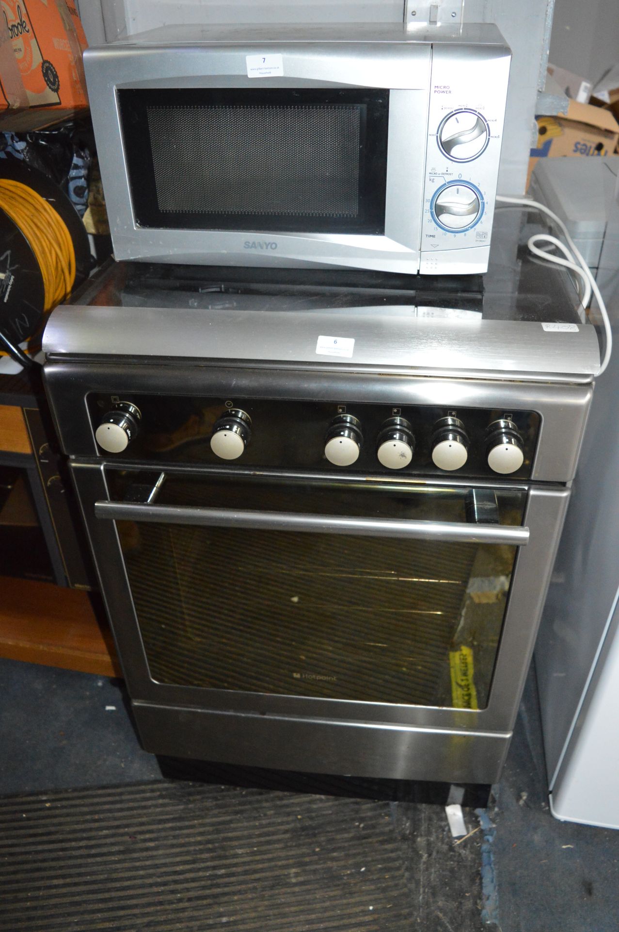 Hotpoint Self Cleaning Gas Oven