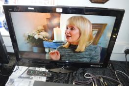 Panasonic Viera 32" TV (working condition) with Re