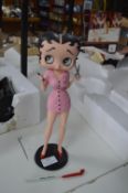 Betty Boop Figurine - Hair Dresser