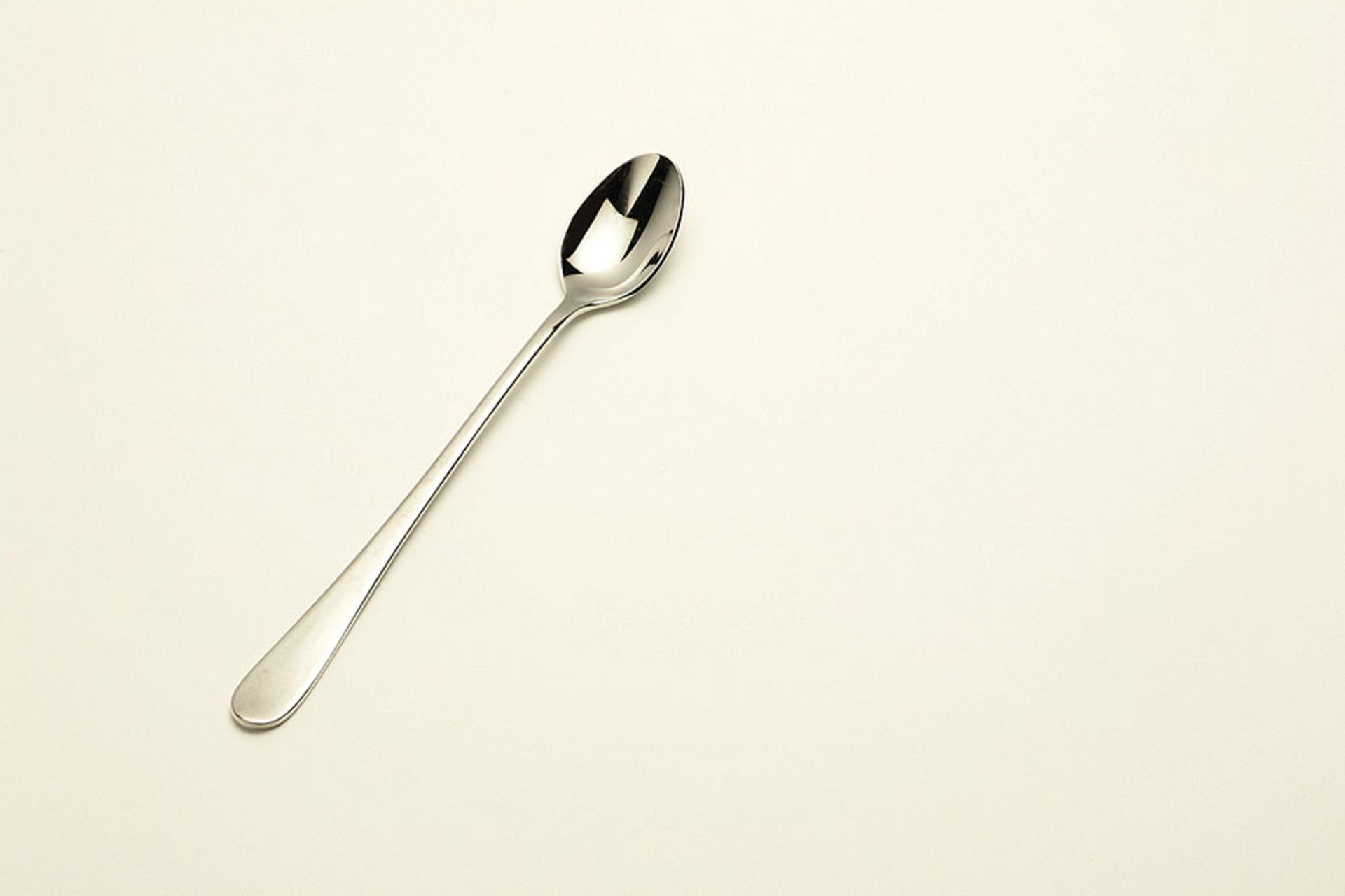 * European made, Comas, Barcelona range, 18/10 Stainless steel, 100 x dessert fork, dessert spoon, l - Image 2 of 3