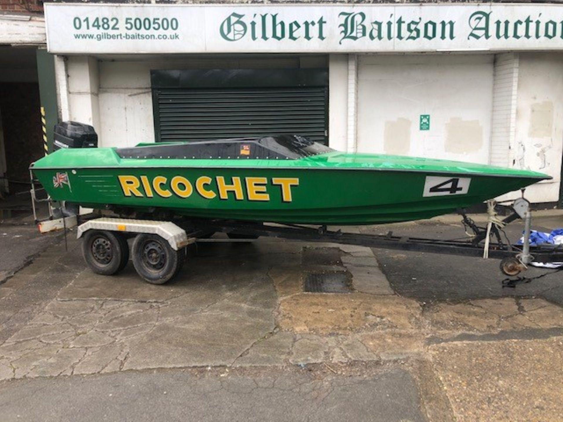 Ring 20ft 4 Person Speedboat "Ricochet" with Recently Reconditioned Mercury 135HP 2 Stroke Outboard