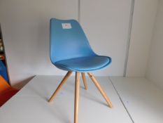 *Charles Ray Eames Inspired I-DSW Chair with Pyramid Legs