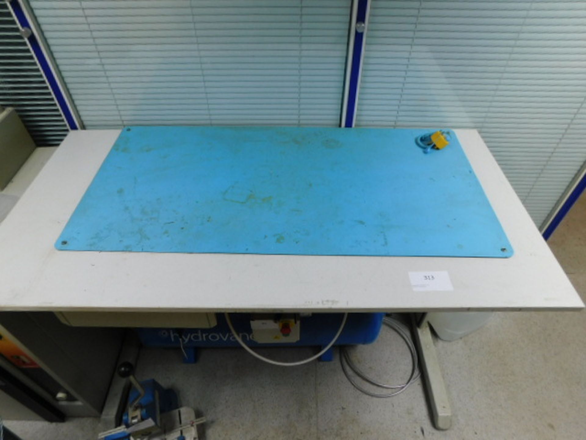 *Work Bench with static pad