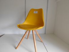 *Charles Ray Eames Inspired I-DSW Chair with Pyramid Legs