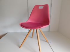 *Charles Ray Eames Inspired I-DSW Chair with Pyramid Legs