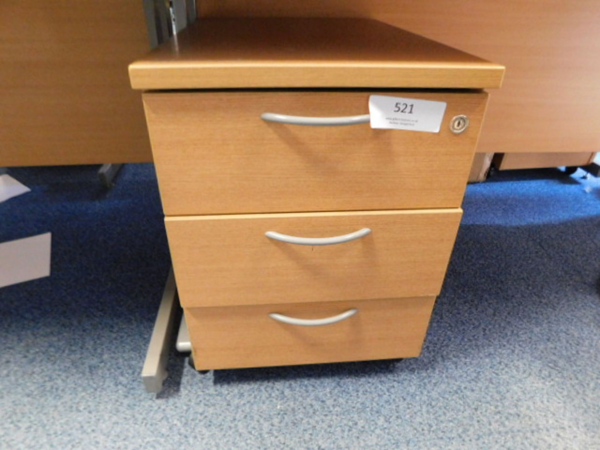 *Under Desk 3 Drawer Pedastal