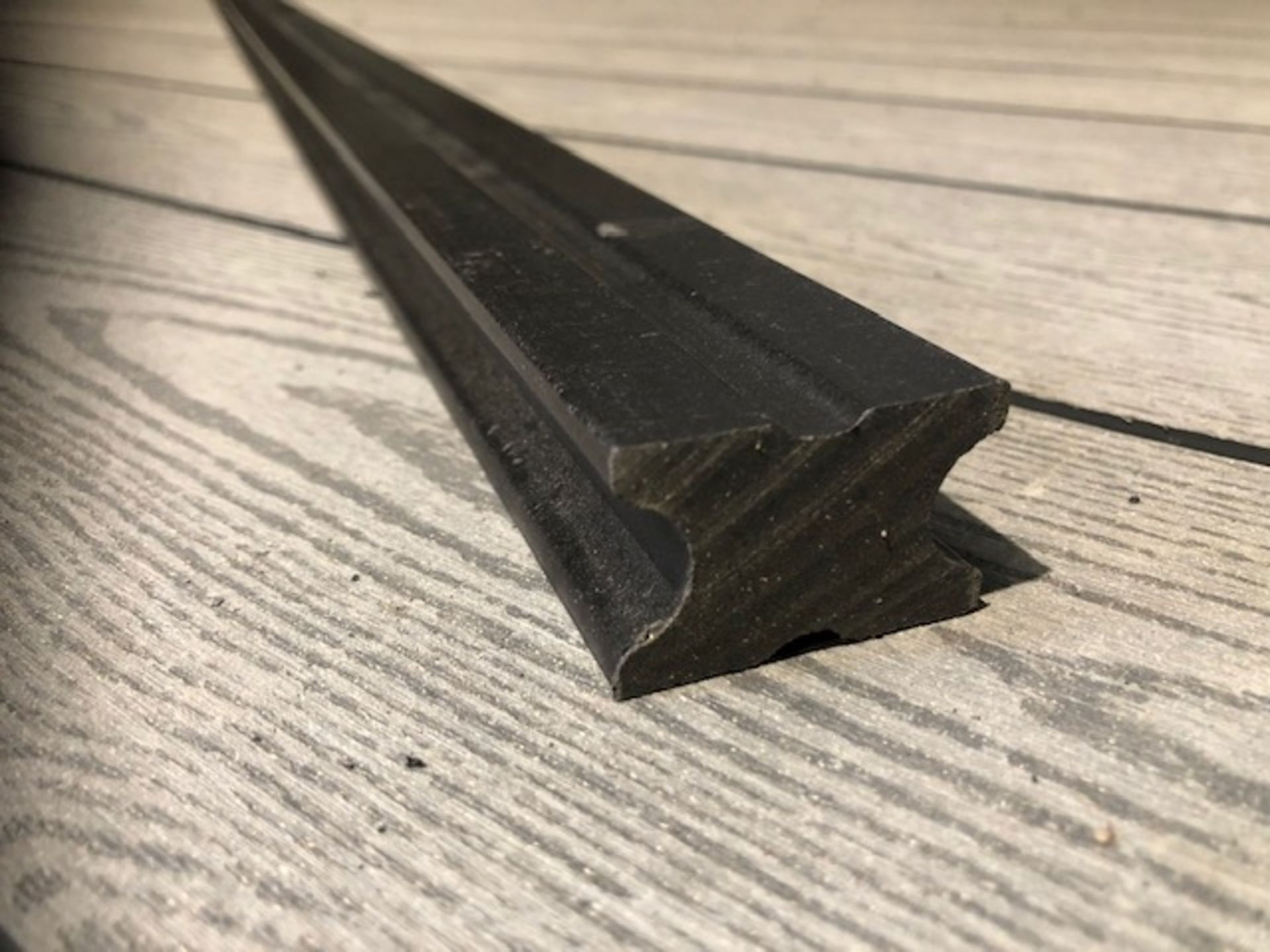 * 20 x Dark Grey Decking Boards 2.9m x 140mm x 25mm - Image 5 of 5